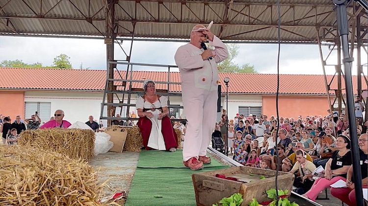 POURCAILHADE - Trie-sur-Baïse célèbre le cochon avec humour